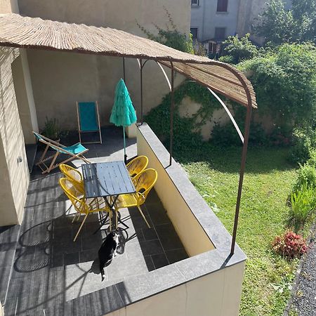 Gite Avec Terrasse Saint-Saturnin (Puy-de-Dome) Exterior foto
